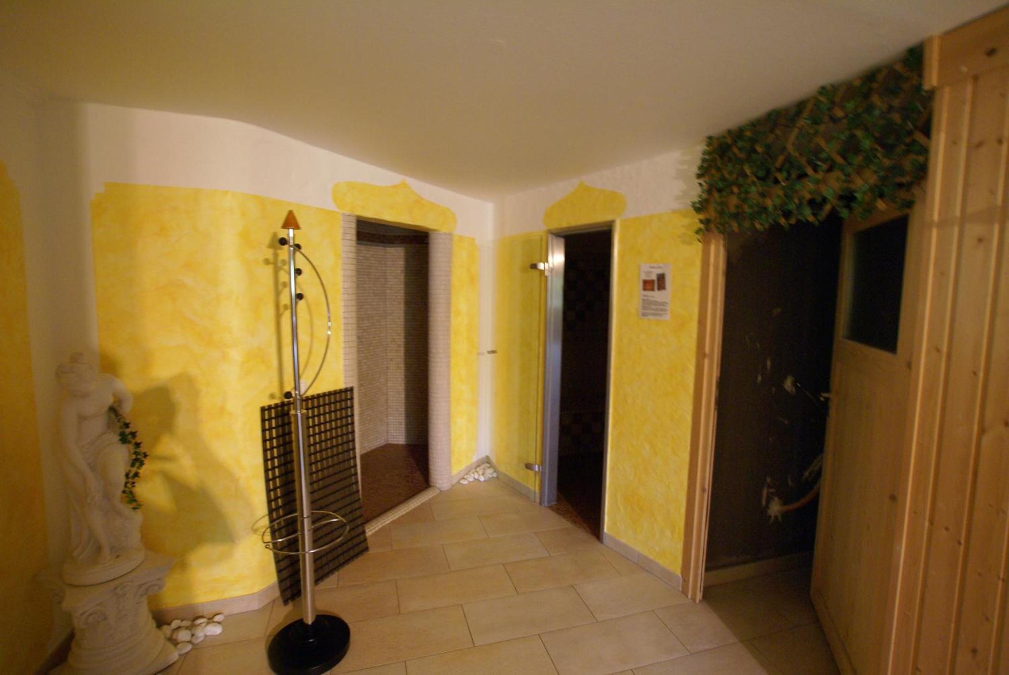 Gasthof Hotel Zur Post Ferlach Zewnętrze zdjęcie