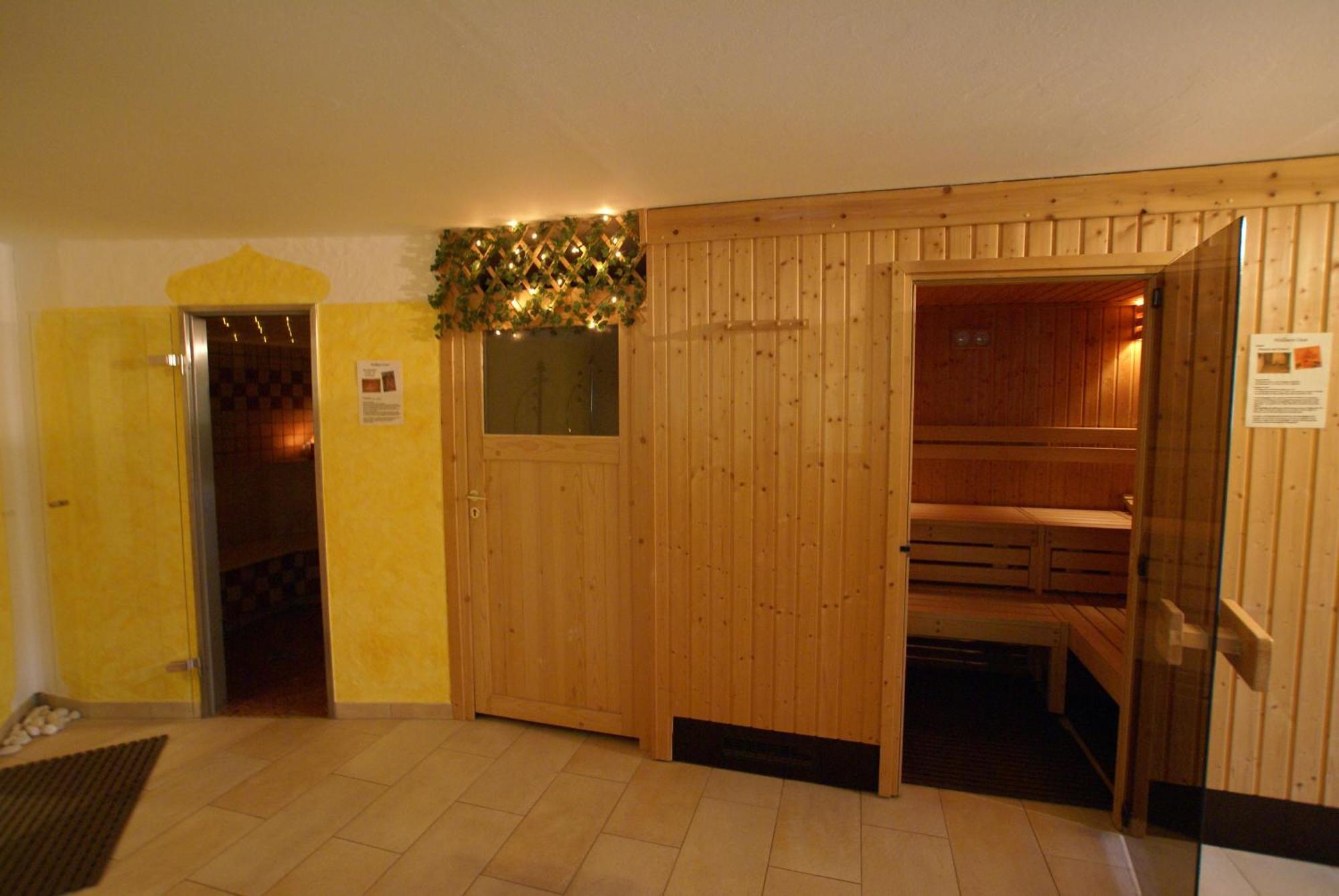 Gasthof Hotel Zur Post Ferlach Zewnętrze zdjęcie