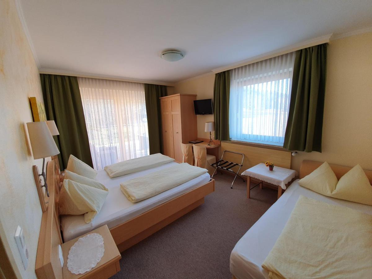Gasthof Hotel Zur Post Ferlach Zewnętrze zdjęcie